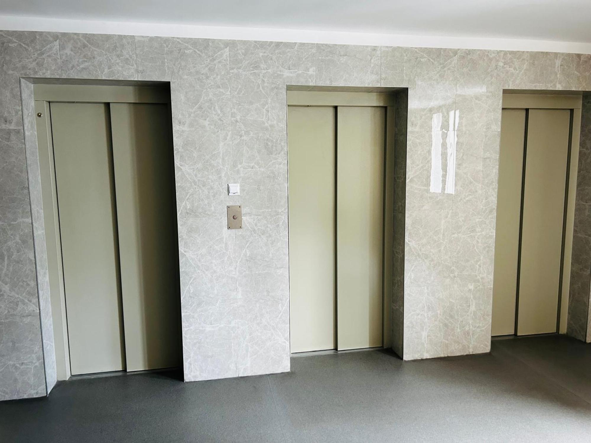 Sky Apartment Comfy Suite Pereca Варшава Экстерьер фото